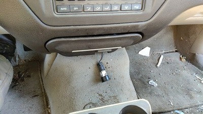 2003-2004 Lincoln Town Car Ash Tray Assembly Oem Slide Out Dash Gray
