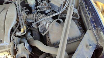 1999-2002 Oldsmobile Intrigue Air Intake Filter Box Housing With Tube Oem 3.5l