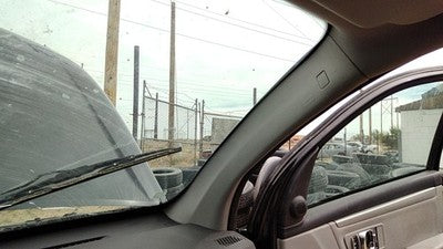 07 Grand Vitara Xl-7 Passenger Right A Pillar Trim Windshield Post Panel Gray
