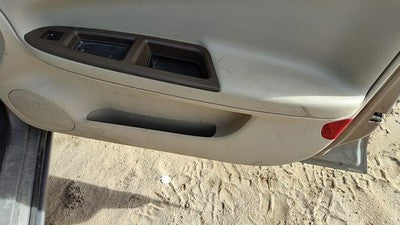 06-07 Impala Passenger Right Front Door Trim Panel With Switches Neutral 52C