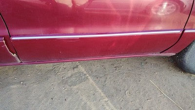 1996 Olds 88 Passenger Right Front Moulding From Door Oem Trim Strip Red