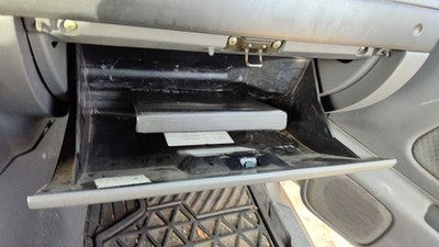 2003-2004 Nissan Xterra Glove Box Assembly Complete Door With Latch Oem Gray K