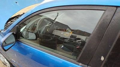 2004-2009 Mazda 3 Driver Left Front Side Window Door Glass Oem Bp4k59511b
