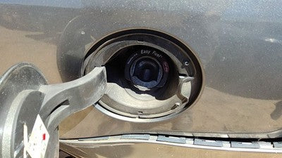 2010-2012 Ford Fusion Fuel Filler Neck Assembly With Gas Cap Oem Ae5Z9034Y