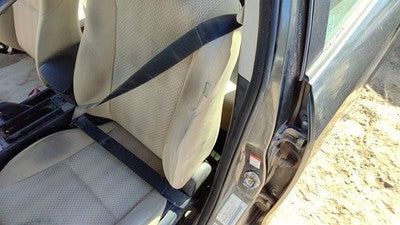 2010 2011 Mazda 3 Driver Left Front Seat Belt Retractor Oem Shoulder
