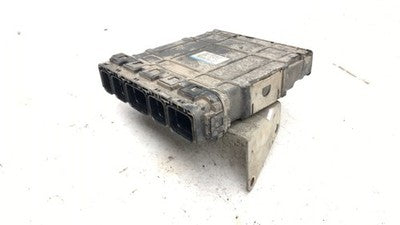 2004 Mitsubishi Endeavor Electronic Control Module Computer Ecm Ecu 3.8L At