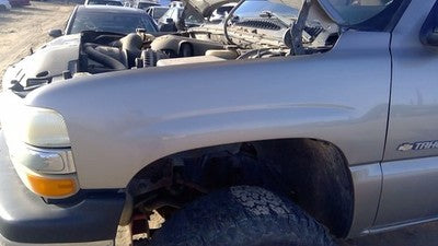 2000-2006 Chevy Tahoe Driver Left Front Fender Oem Pewter 11u