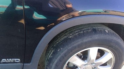 2011-2015 Kia Sorento Passenger Right Front Wheel Flare Moulding Oem Fender