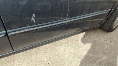 99-04 Chrysler 300M Passenger Right Front Moulding From Door Trim Strip Blue Pbq
