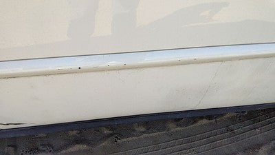 05-09 Lacrosse Passenger Right Front Moulding From Door Oem Trim Strip White 40U
