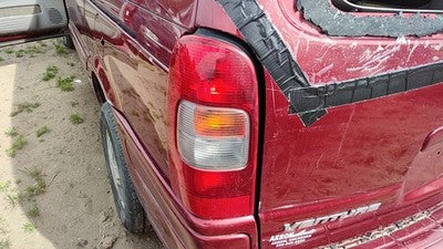 1997-2004 Chevy Venture Driver Left Tail Light Brake Lamp Oem Rear 10353279