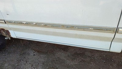 1995 Ford F150 Driver Left Front Moulding From Door Oem Trim Strip