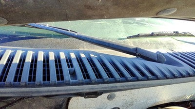 2008-2010 Ford Expedition Passenger Right Windshield Wiper Arm Oem Blade Lever