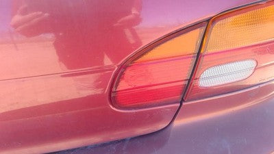 1998-2002 Chevy Geo Prizm Passenger Right Inner Tail Light Brake Lamp Oem Rear