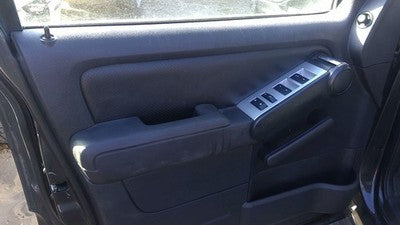 2007 Mercury Mountaineer Driver Left Front Inside Door Trim Panel Only Oem Black