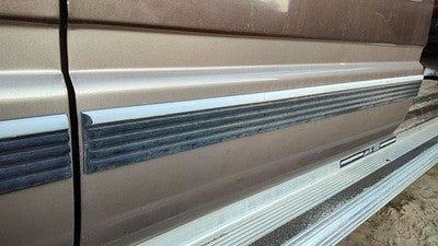 1992-1999 Chevy Suburban Passenger Right Rear Moulding From Door Back Trim Strip