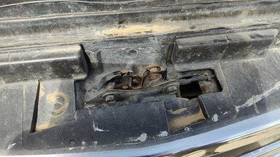 1998-2005 S10 Blazer Hood Latch Assembly With Bracket Oem