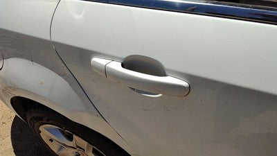 2008-12 Chevy Malibu Passenger Right Rear Outside Door Handle Oem Back White 50U