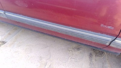 1990 Olds Eighty Eight Passenger Right Front Moulding From Door Oem Trim Strip