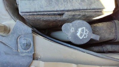 99-05 Pontiac Grand Am Windshield Washer Fluid Reservoir With Pump Wiper Tank