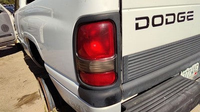 1994-2001 Ram 1500 Driver Left Tail Light Oem Brake Lamp Rear 55055265Ac
