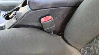 04-08 Grand Prix Driver Left Front Seat Belt Buckle Receiver Oem Pewter 69B