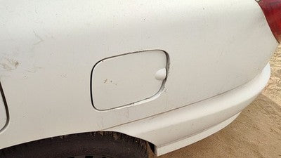 2001-2005 Kia Rio Fuel Tank Door With Hinge Gas Lid Oem Filler Sedan White