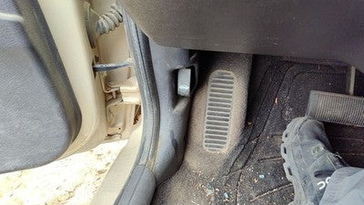 1999 Dodge Stratus Driver Left Lower Kick Trim Panel Oem Agate Az