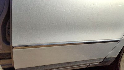 06-10 Passat Driver Left Rear Moulding From Door Back Trim 8E8e Reflex Silver