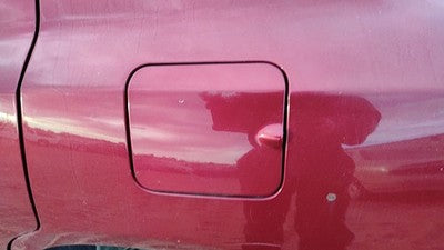 2009-2010 Dodge Charger Fuel Tank Door With Hinge Gas Lid Filler Prh Inferno Red