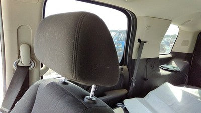 2010 Chevy Tahoe Lh Pair Of Headrests Oem Left Right Set Front Seat 20998439
