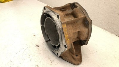 03 Cadillac Escalade Transfer Case Adapter Oem Tranission Spacer 15724744-Ydc-5