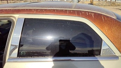2006 Chrysler 300 Driver Left Rear Side Window Door Glass Oem Back 05065891Ac