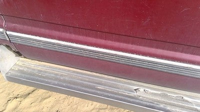 1988 Gmc Sierra 2500 Passenger Right Front Moulding From Door Oem Trim Strip