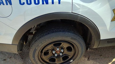2017 Explorer Police Interceptor Passenger Right Rear Wheel Flare Moulding Back