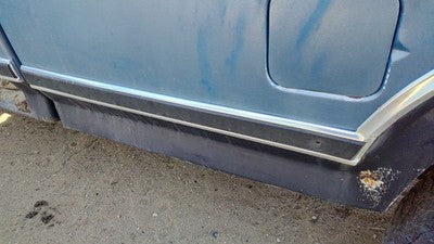 1982 Ford F150 Driver Left Rear Moulding On Front Box Oem