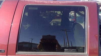 1995-2000 Chevy Tahoe Passenger Right Rear Side Window Door Glass Oem Back