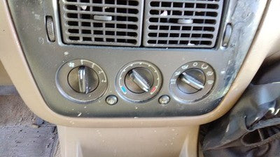 2002-2006 Ford Explorer Temperature Control Module In Dash Heater Ac Head Unit