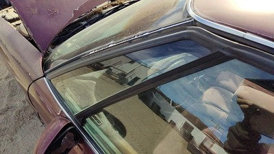 92-99 Buick Lesabre Driver Left Front Vent Window Small Door Glass With Frame