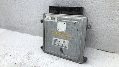 Kia Forte Electronic Control Module Computer Ecm Ecu 2.4l At 391222g271 2011-13