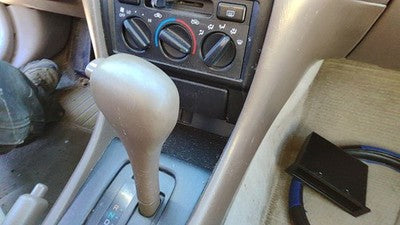 1998 Toyota Camry Floor Shifter Lever Assembly Shift Automatic Transmission Tan