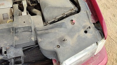 96-02 Eldorado Top Plastic Cover Set Above Radiator Support Sight Shield