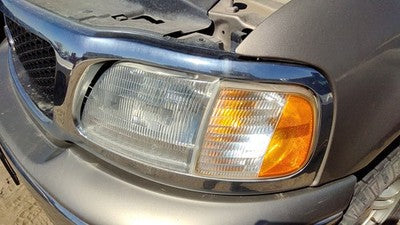 1997-2002 Ford Expedition Driver Left Head Light With Turn Lamp Oem 3L3Z13008Da
