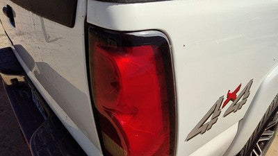 2004-2007 Sierra 1500 Hd Passenger Right Tail Light Brake Lamp Oem Rear 19169022