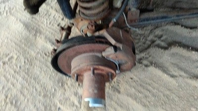 1979 Ford F150 Driver Left Front Spindle Steering Knuckle With Wheel Hub Oem 4X4