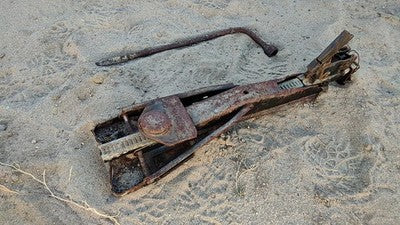 1984 Deville Sedan Jack Kit Assembly Tool Set Oem