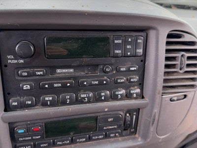 1999-2002 Ford Expedition Stock Radio Oem Factory Stereo Xl1Z18806Aa