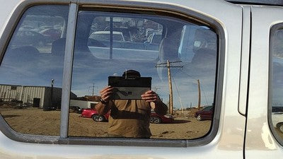 2000-2004 Nissan Xterra Passenger Right Rear Side Window Door Glass Oem Back