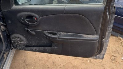 2003-2007 Saturn Ion Passenger Right Front Door Trim Panel Manual Black 19E