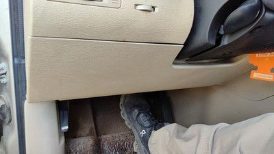 07-08 Grand Vitara Xl-7 Lower Dash Under Column Knee Bolster Trim Panel Oem Tan